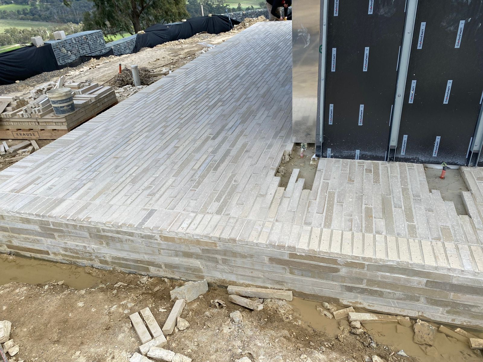 Brick Sealer: What Works, What Doesn't, and When to Use It